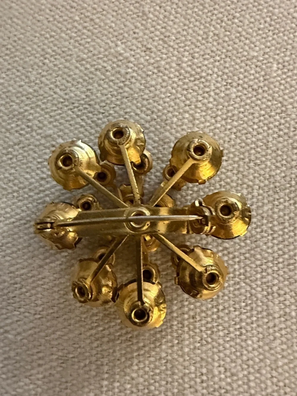 Vintage Floral Multicolor Rhinestone Prong Set Riveted Back Brooch.